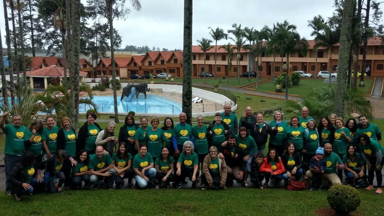 Eduardos Park Hotel Cotia  Exteriör bild
