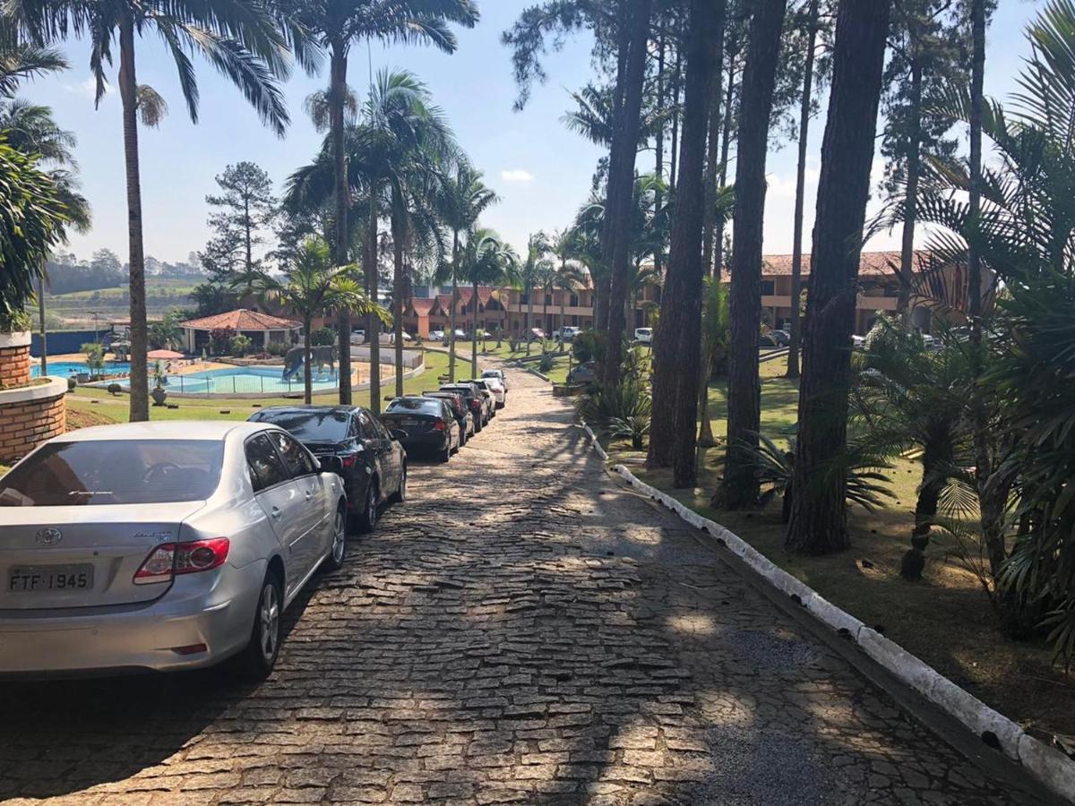 Eduardos Park Hotel Cotia  Exteriör bild